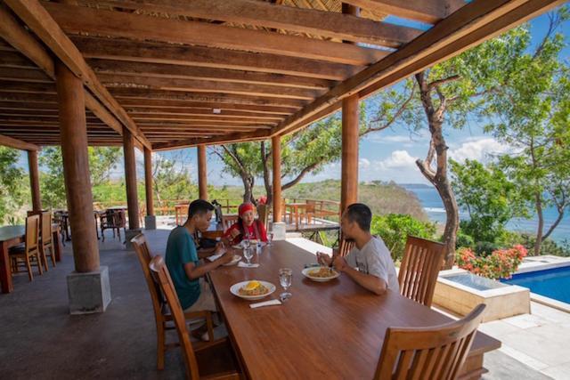 Heaven On The Planet Hotel Ekas Bagian luar foto