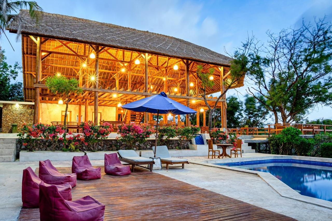 Heaven On The Planet Hotel Ekas Bagian luar foto