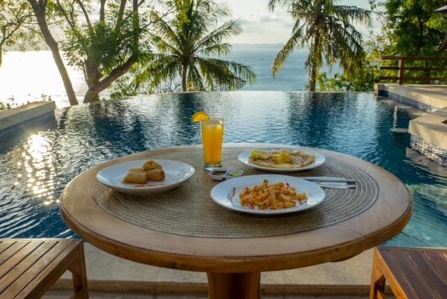 Heaven On The Planet Hotel Ekas Bagian luar foto