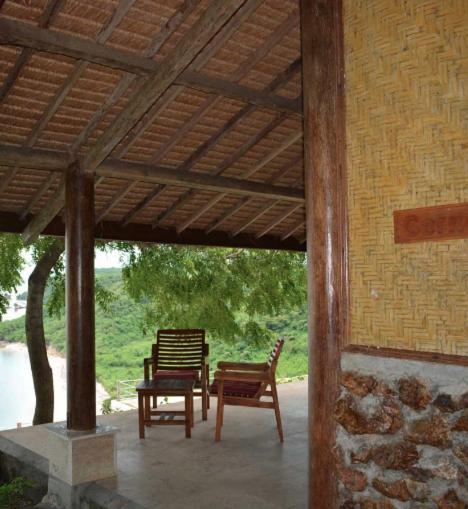 Heaven On The Planet Hotel Ekas Bagian luar foto