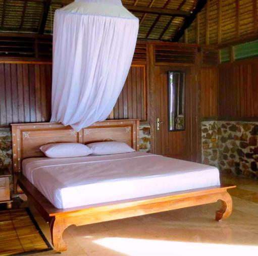 Heaven On The Planet Hotel Ekas Bagian luar foto