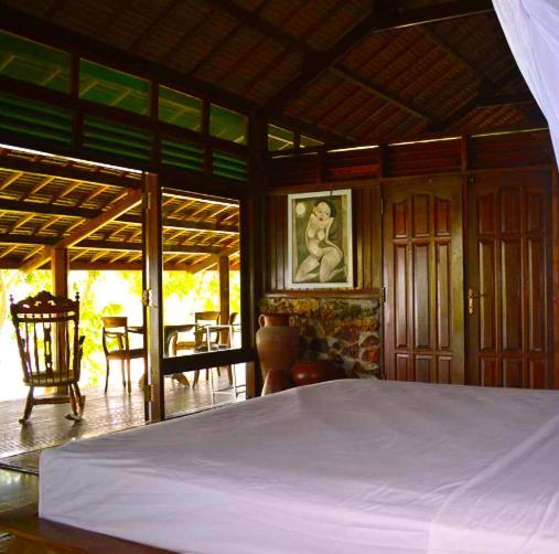 Heaven On The Planet Hotel Ekas Bagian luar foto